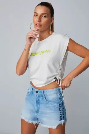 Shorts Jeans Lança Perfume Confort Low