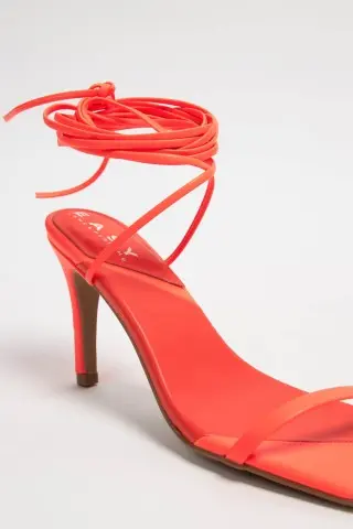 Sandalia Launches Orange Mooring Perfume