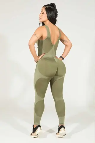 Macacão Dynamite Olea Apple Booty Verde