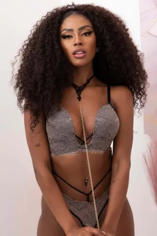 Deep Chocolate Neckline Set Deep Chocolate Neckline Set