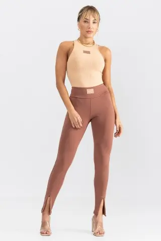 Calça Malha Must Have Marrom Labellamafia Calça Malha Must Have Marrom Labellamafia