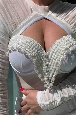Body Perolas Branco
