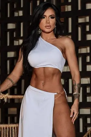 White Skirt Lock Set