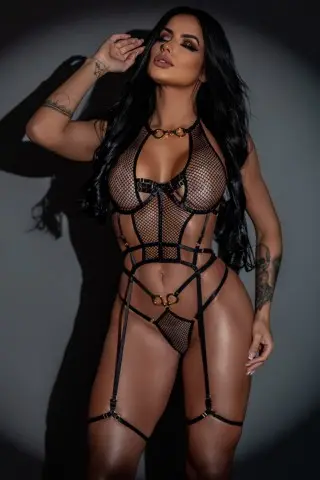 Conjunto Arrastão Scarlett Preto