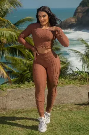 Conjunto Brocado Marrom