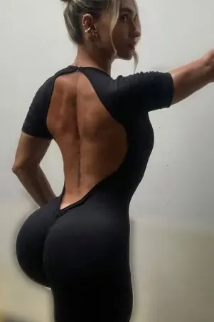 Macacão Canelado Costas Abertas c/e