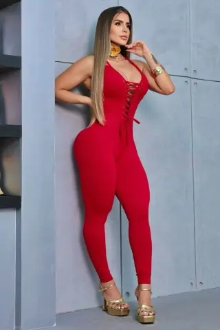Macacão Dama Chic Vermelho C/E