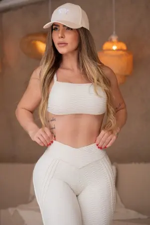 Fitwave Off-White Brocade Set w/u