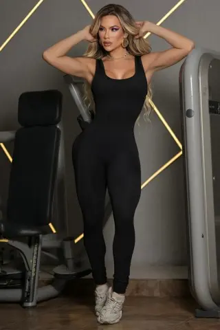 Macacão Black Impact c/e