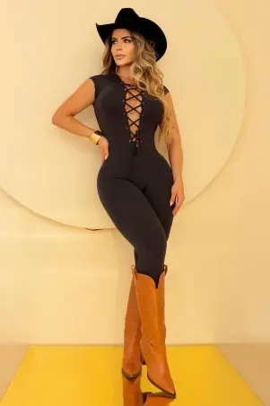 Macacão Cowgirl Instinct Donna Shape Preto C/E