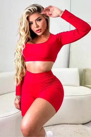 Scarlet Fit Set W/U Scarlet Fit Set W/U