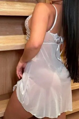 Camisola Tule Bordado