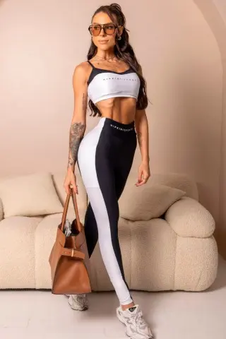 Top Style Yourself White with adjustable straps