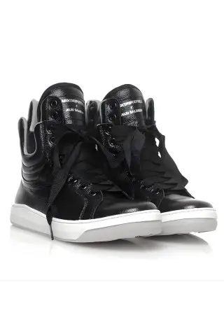 Black New Word Sneakers