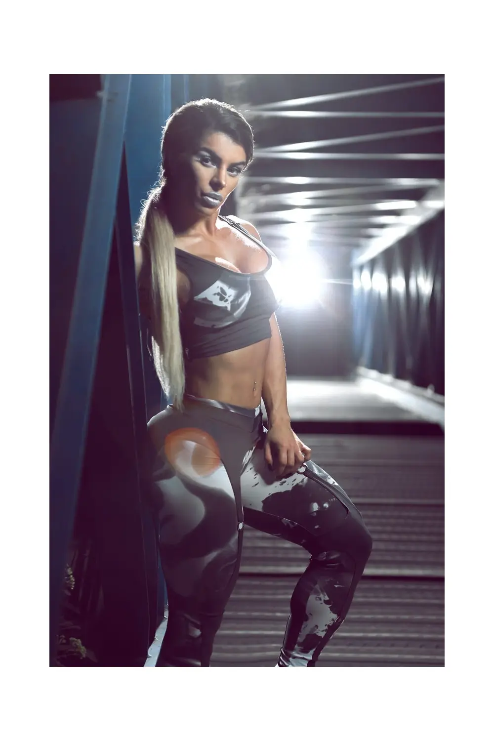 Foggyness Dynamite Top